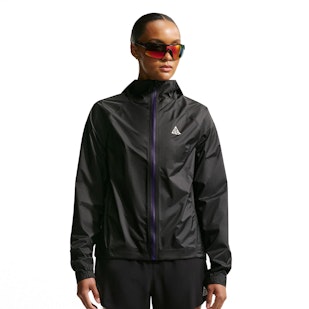 Main image showing a product in the gallery