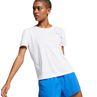 Main image showing a product in the gallery