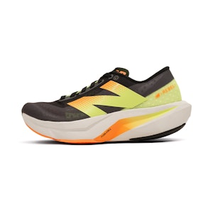 New Balance FuelCell Rebel v4 Dames New Balance FuelCell Rebel v4 Dames