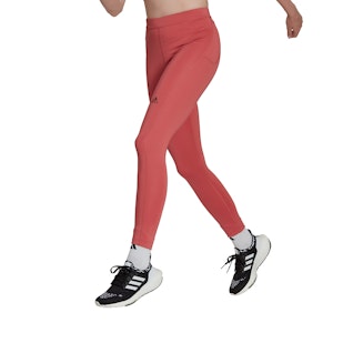 Main image showing a product in the gallery