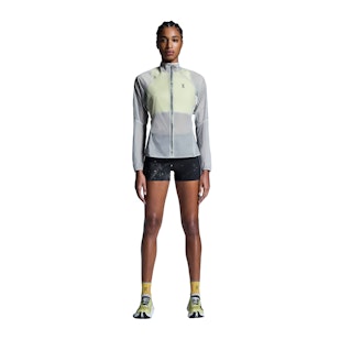 Main image showing a product in the gallery