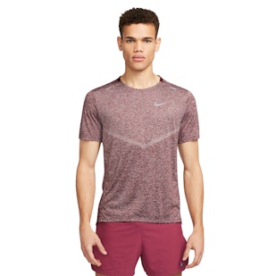 Main image showing a product in the gallery