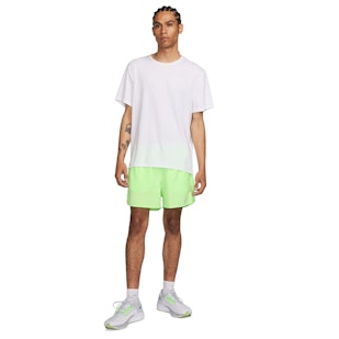 Main image showing a product in the gallery