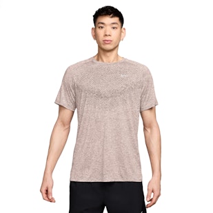 Main image showing a product in the gallery