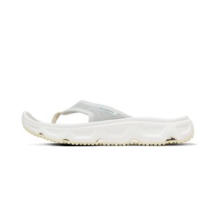 Main image showing a product in the gallery