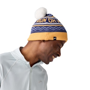 Brooks Heritage Pom Beanie Unisex Brooks Heritage Pom Beanie Unisex