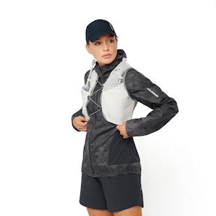 Main image showing a product in the gallery