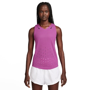 Main image showing a product in the gallery