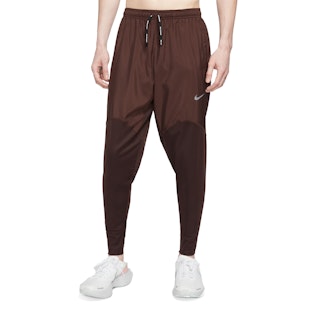 Main image showing a product in the gallery