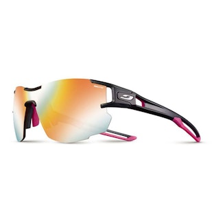 Main image showing a product in the gallery