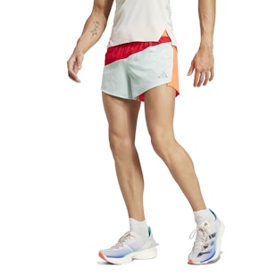 Main image showing a product in the gallery