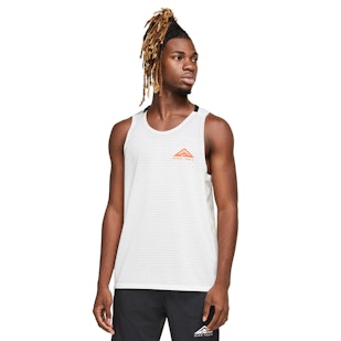 Main image showing a product in the gallery