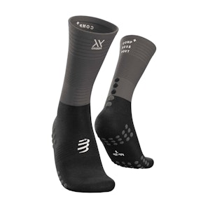 Compressport Mid Compression Socks Compressport Mid Compression Socks
