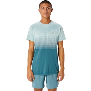 Main image showing a product in the gallery