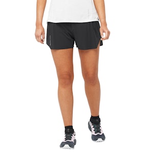 Main image showing a product in the gallery