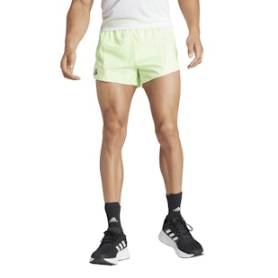 Main image showing a product in the gallery