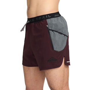 Main image showing a product in the gallery