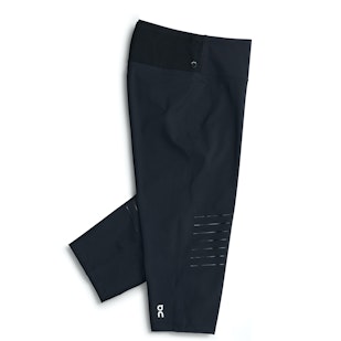 Main image showing a product in the gallery