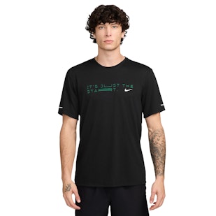 Main image showing a product in the gallery