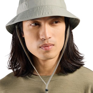 Main image showing a product in the gallery