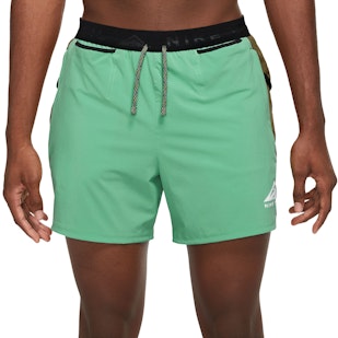 Main image showing a product in the gallery