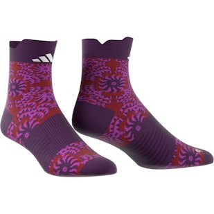 Main image showing a product in the gallery