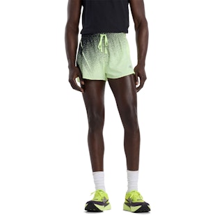 Main image showing a product in the gallery