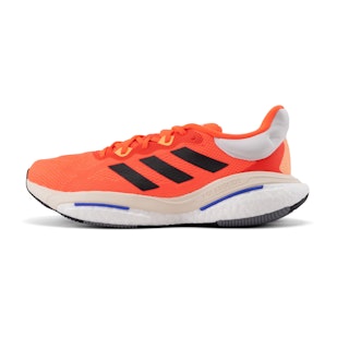 Main image showing a product in the gallery