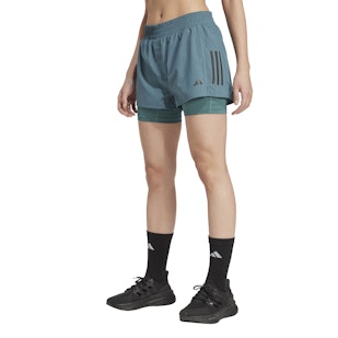 Main image showing a product in the gallery