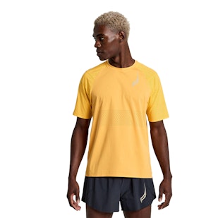 Main image showing a product in the gallery