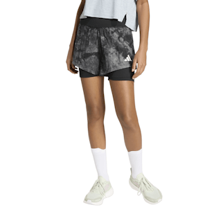 Main image showing a product in the gallery