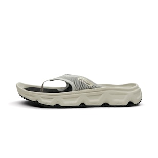 Main image showing a product in the gallery