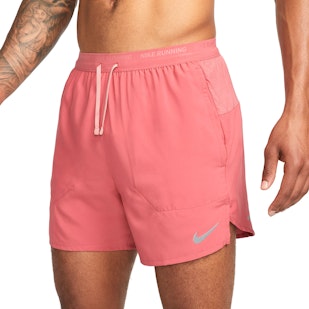 Main image showing a product in the gallery