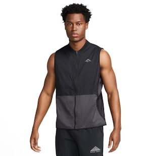 Main image showing a product in the gallery