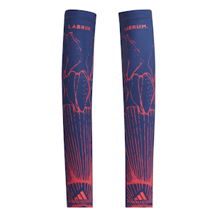 Main image showing a product in the gallery