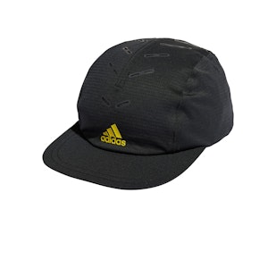 Main image showing a product in the gallery