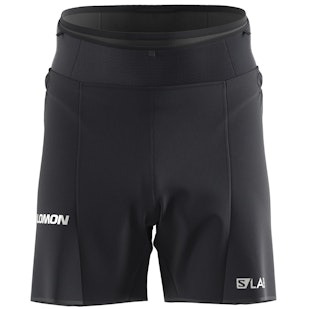 Main image showing a product in the gallery