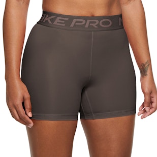 Main image showing a product in the gallery