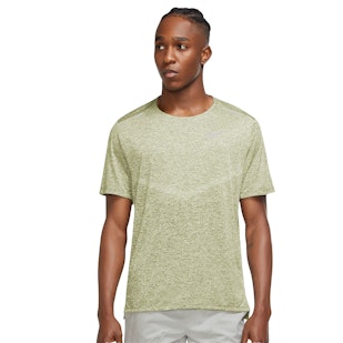 Main image showing a product in the gallery