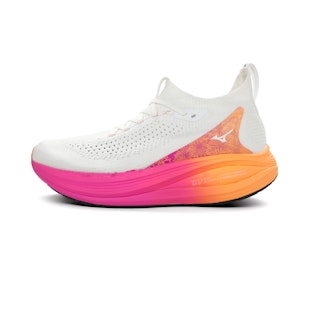 Main image showing a product in the gallery