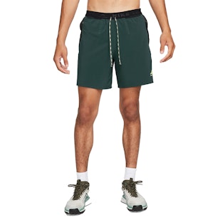 Main image showing a product in the gallery