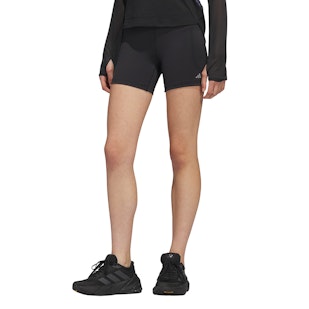 Main image showing a product in the gallery