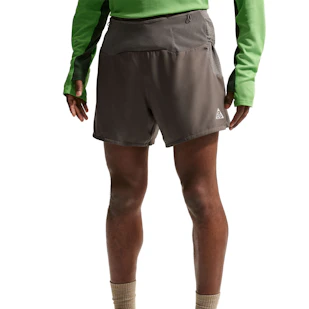 Main image showing a product in the gallery