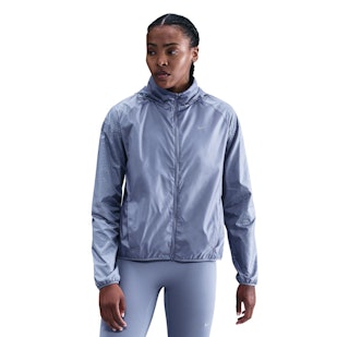 Main image showing a product in the gallery