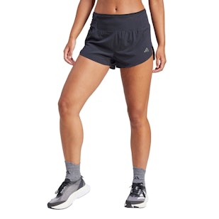 Main image showing a product in the gallery