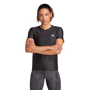 Main image showing a product in the gallery