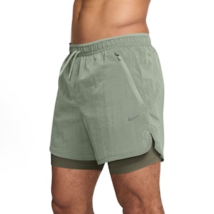 Main image showing a product in the gallery