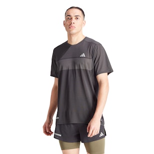 Main image showing a product in the gallery