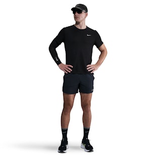 Main image showing a product in the gallery