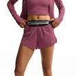 Nike Swift Dri-FIT Mid-Rise 2-in-1 Shorts Dames Paars